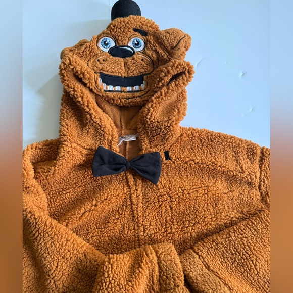 Five nights at Freddy onside Freddy fazbear 2016 - Picture 1 of 5